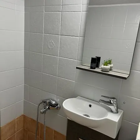 Next To The House Agni Apartament *